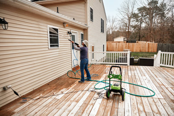 Best Deck Cleaning Services  in Belville, NC